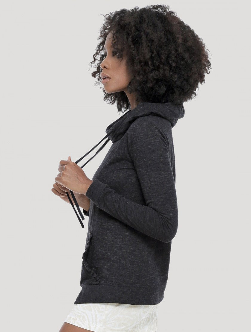 SAMU Turtle Neck Sweater In Black