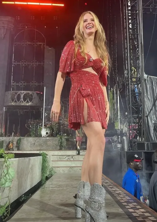 OUTLAW Rhinestone Cowboy Boots - Silver