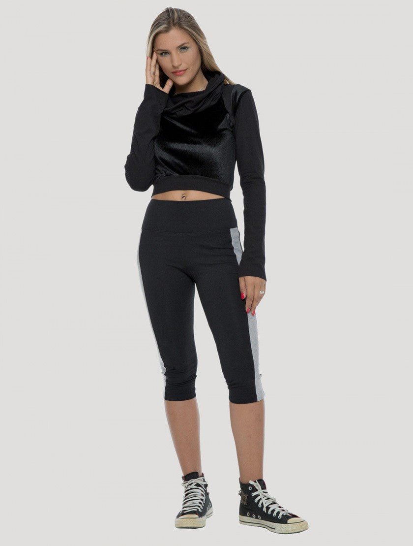 NALA Long Sleeves Crop Top In Black Valet