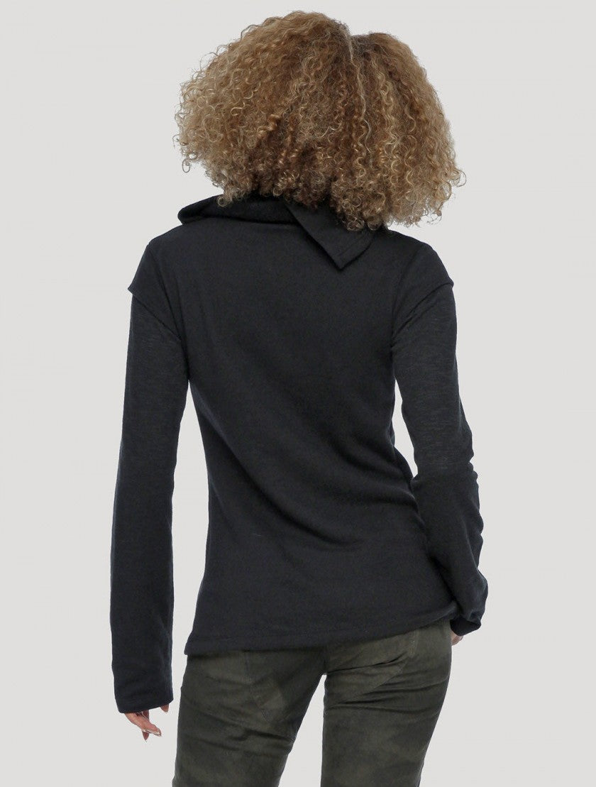 MAGIC Sweater In Black