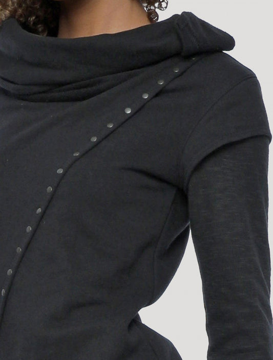 MAGIC Sweater In Black