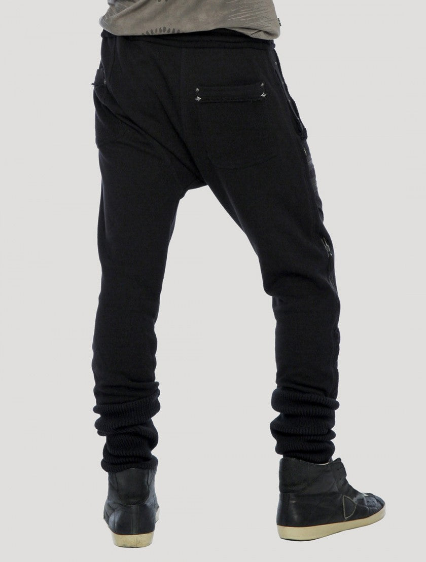 TRACKS Pants In Black