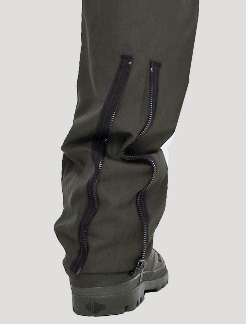 TRIPLE Pants In Olive