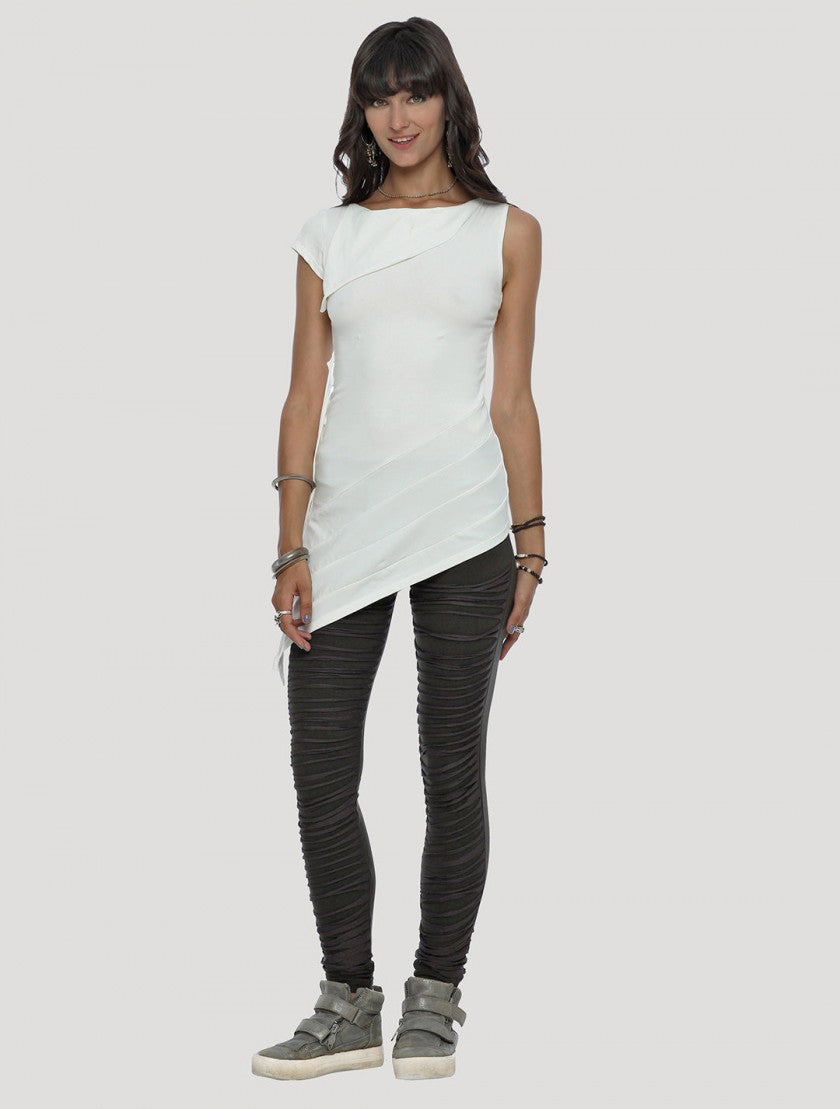 TRULY Asymmetrical Short Sleeves Tunic In White