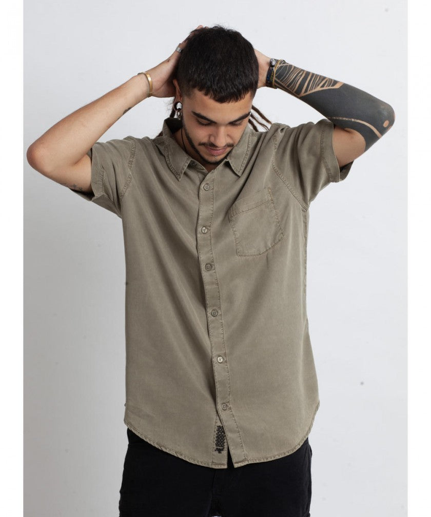 OR BUTTON Short Sleeve Botton Shirt In Green Wash