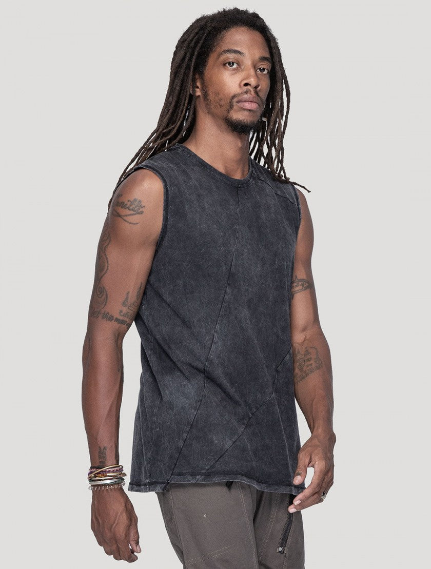 FASTBACK Sleeveless Tee In Washed Black