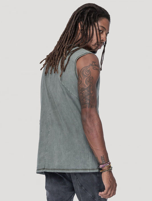 FASTBACK Sleeveless Tee In Washed Green