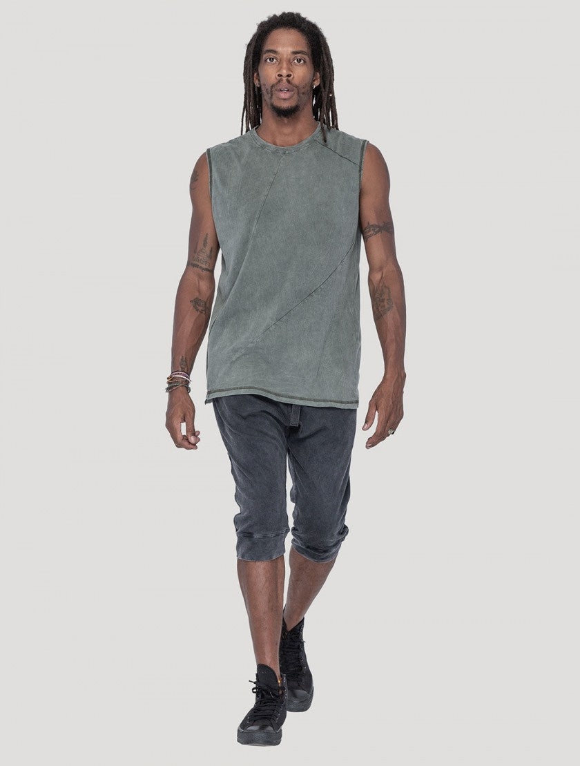 FASTBACK Sleeveless Tee In Washed Green