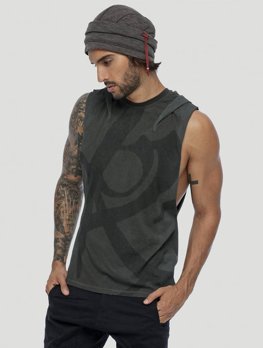 FEARLESS Hooded Slevless Tee In Smoky Olive