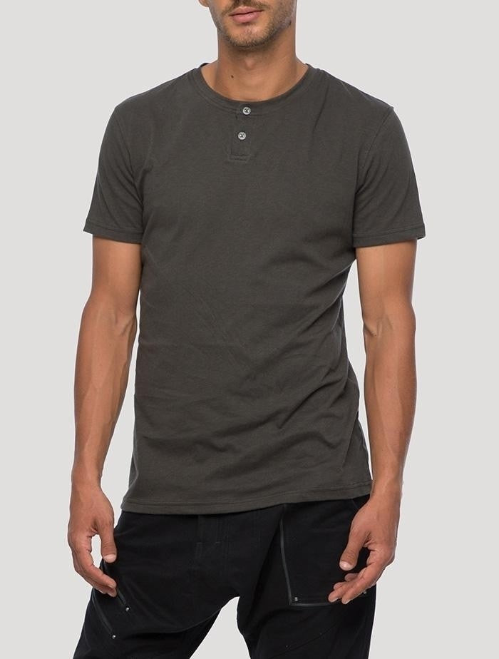 YANG T-Shirt In Olive