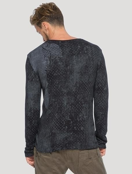 IRONY Sweater In Black