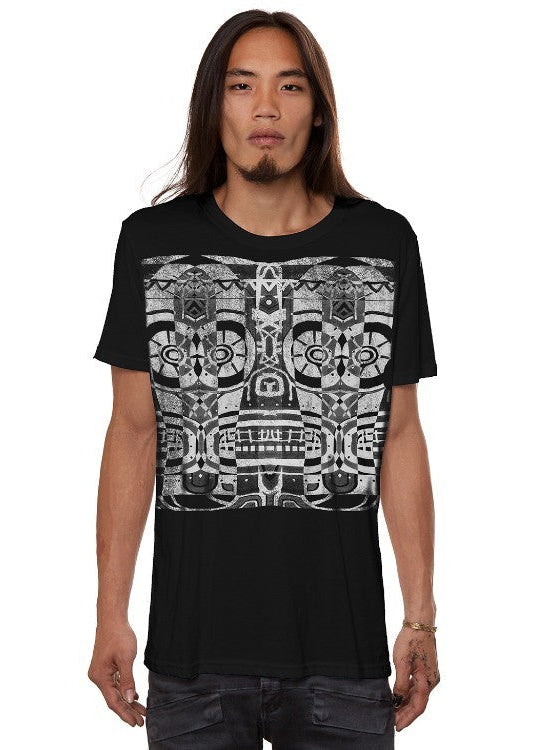 VOODOO T-Shirt In Black