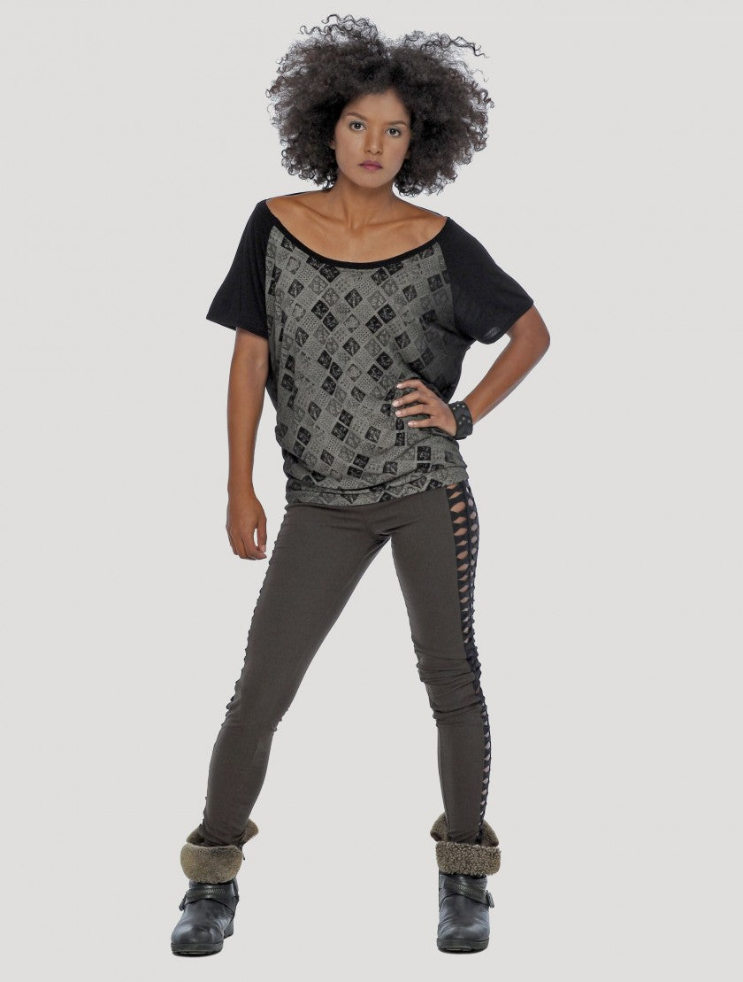 BATIK Top In Black