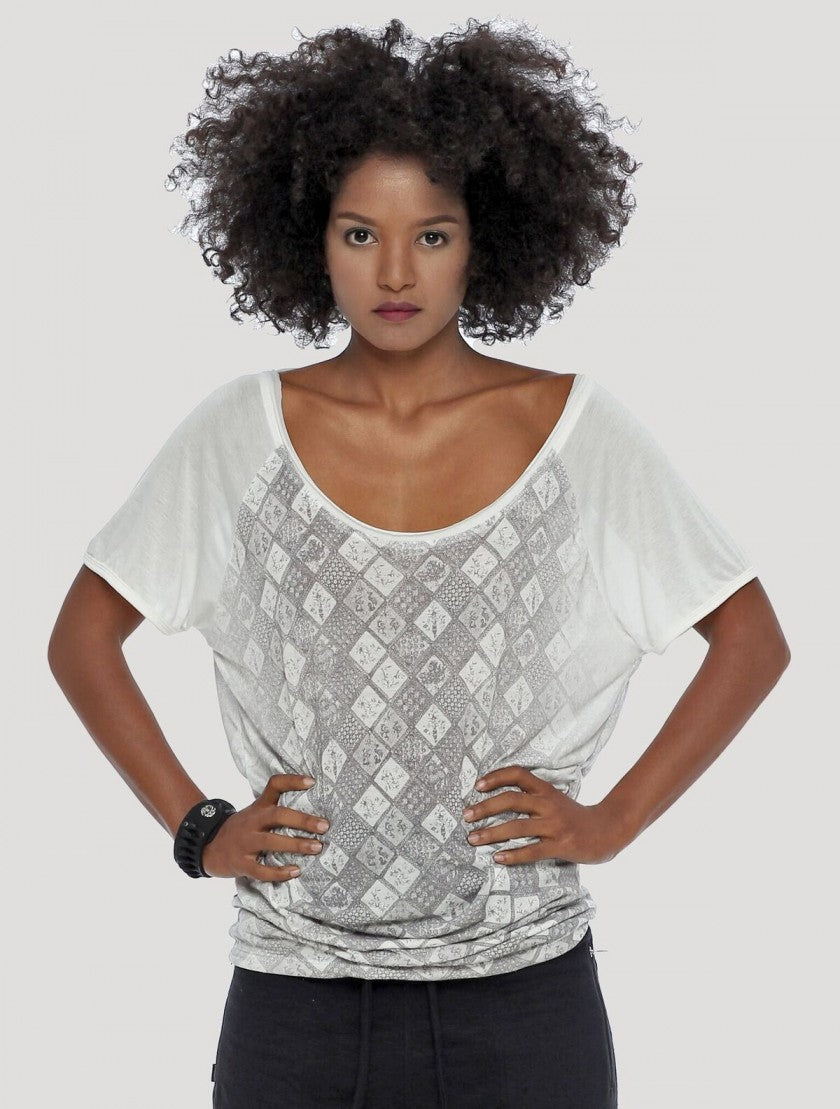 BATIK Top In Off-White