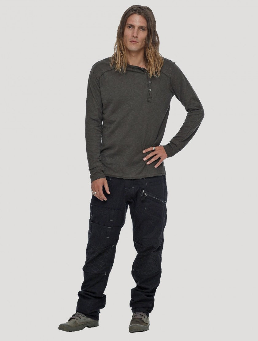 TRIPLE Pants In Black