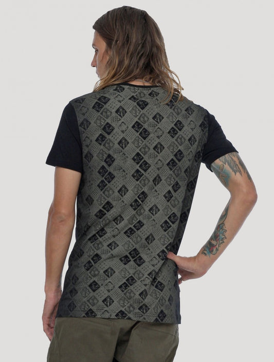 BATIK T-Shirt In Black