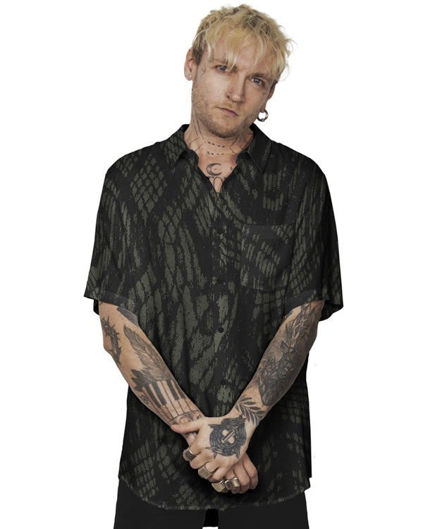 SERPENTINE Short Sleeve Button Shirt