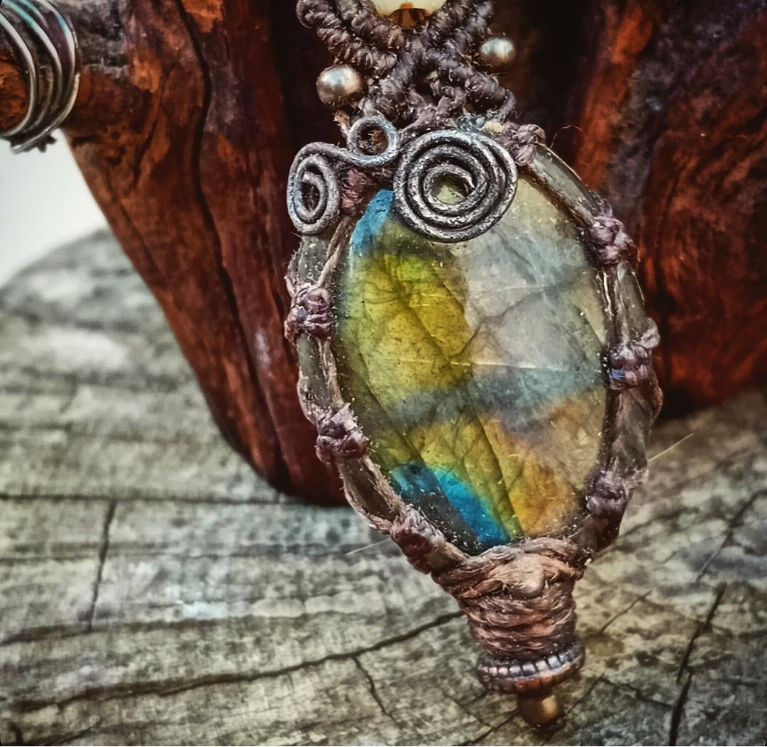 Labradorite Pendant with Bone & Deer Hair Necklace