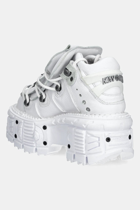 ANKLE BOOT IMPERFECT WITH LACES