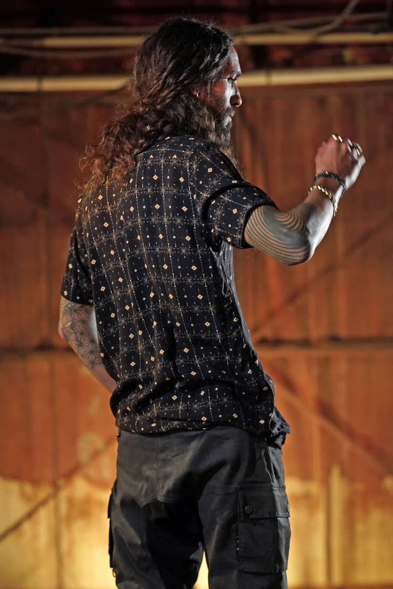 FIREWORKS Button Short Sleeve Shirt