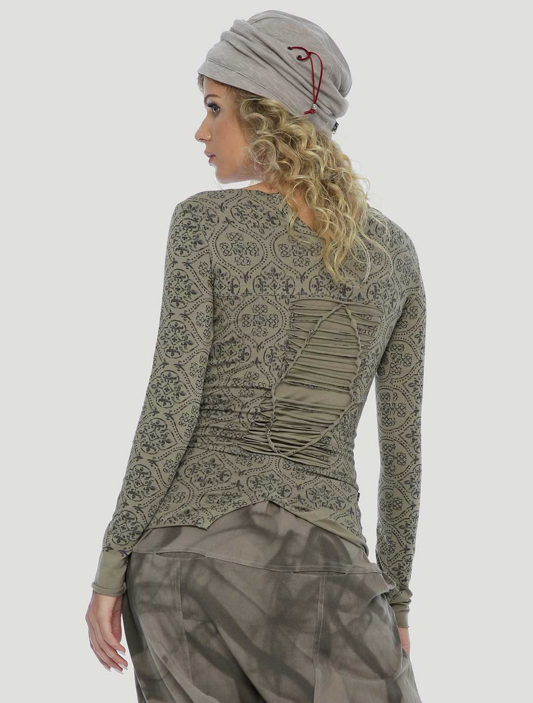 DRAG BRAIDED Long Sleeve top In Cement