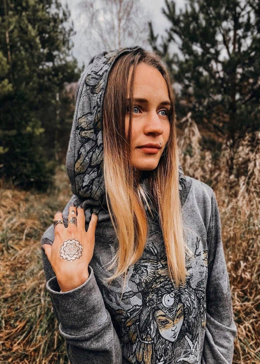 BANSHEE WOMAN Hood In Wash Grey