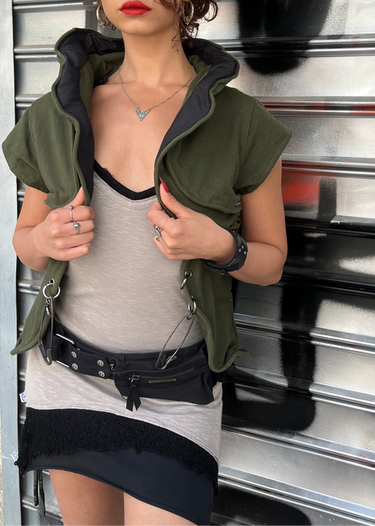 TRAVEL Black Belt