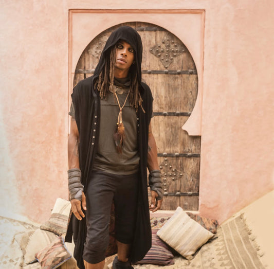 IMMA Hooded Kaftan In Black/Red