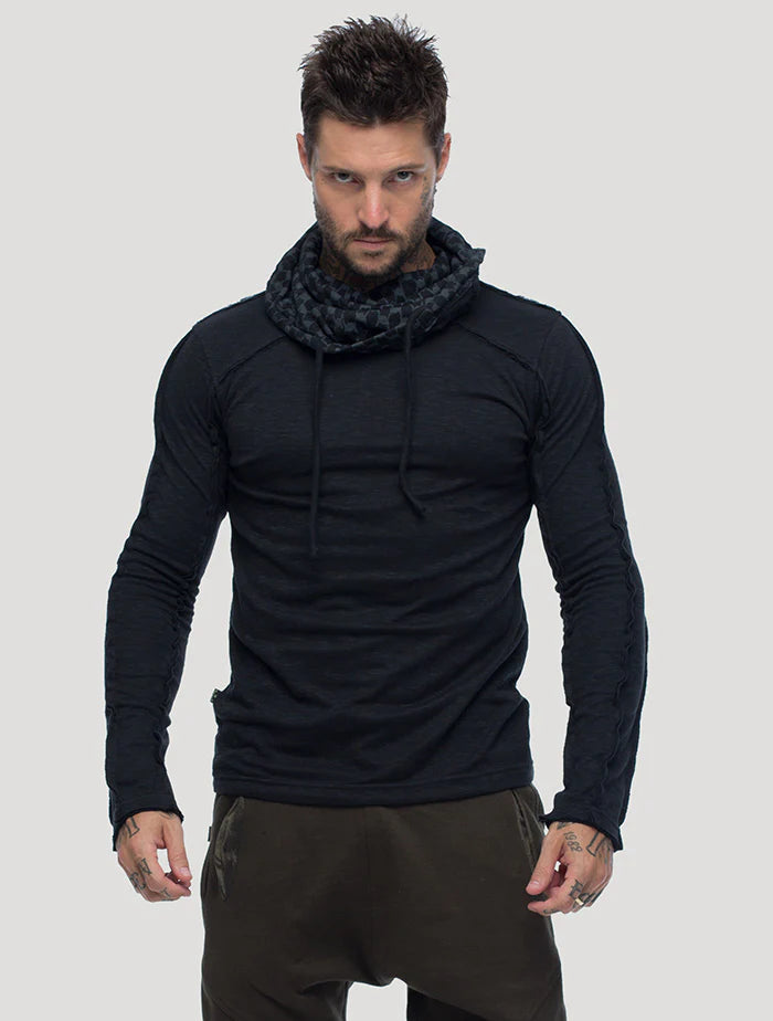 KAFIYA Hooded Jumper In Black
