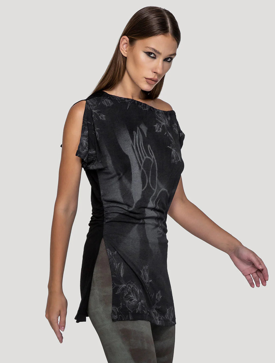 MUDRA Short Sleeves Tunic In Black
