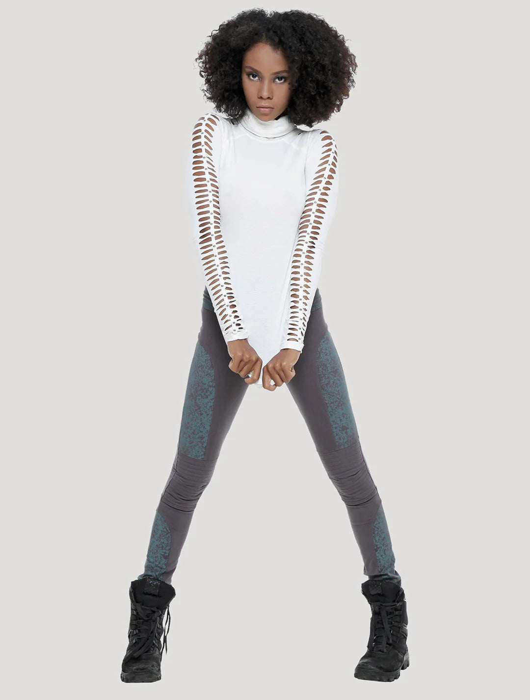 RAFFIA Long Sleeves Braided Top In White