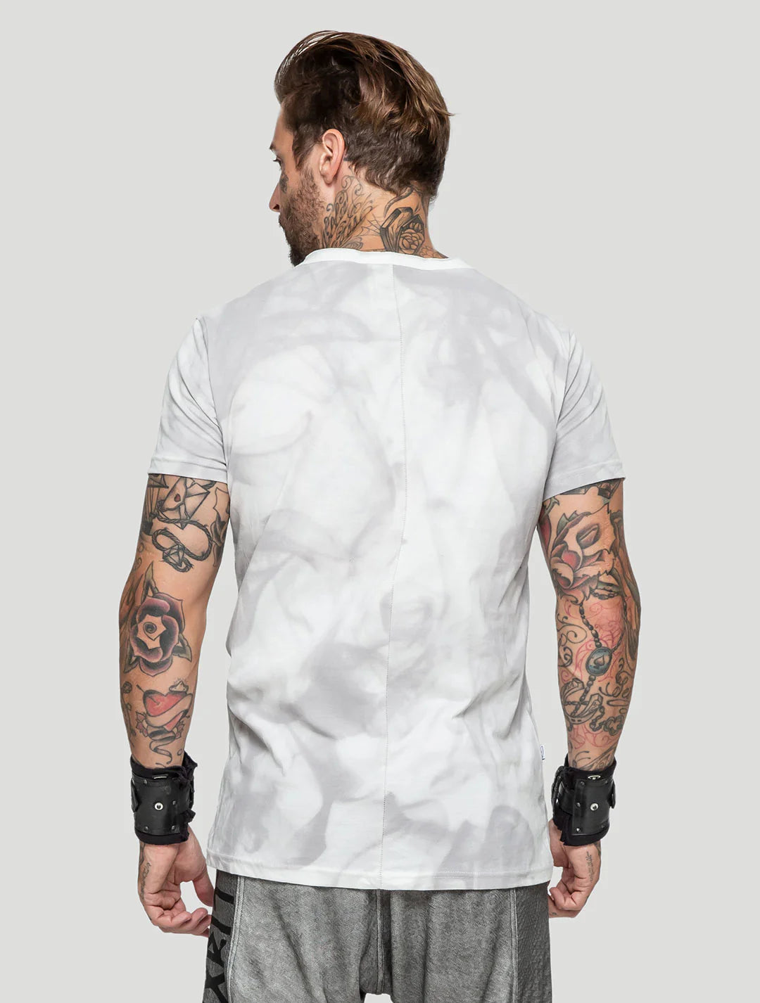 SMOKY HENLEY T-Shirt In Off-White