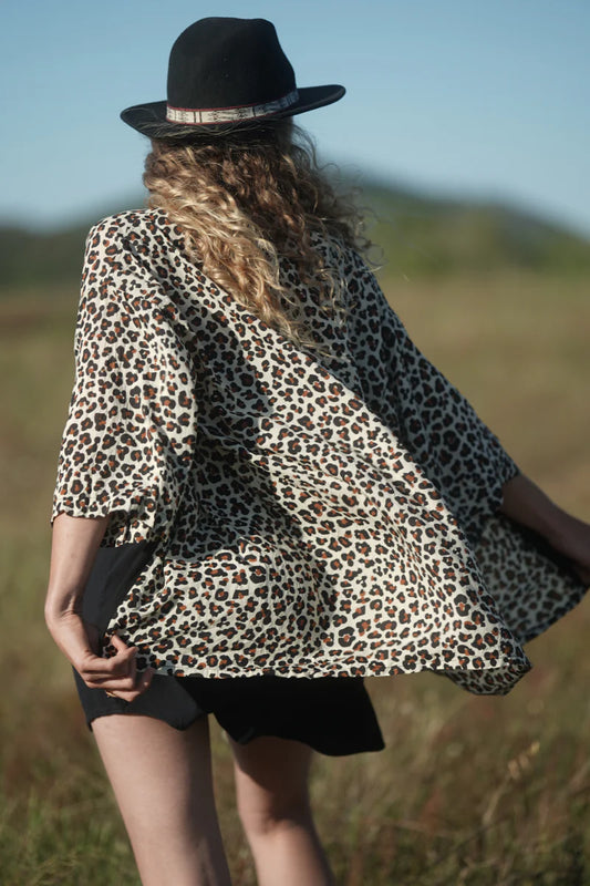 WO LEOPARD Short Kimono