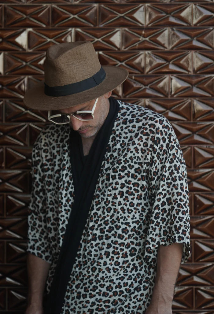 UNISEX LEOPARD Short Kimono