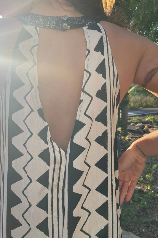 NINA Maxi Dress In Black & White Print