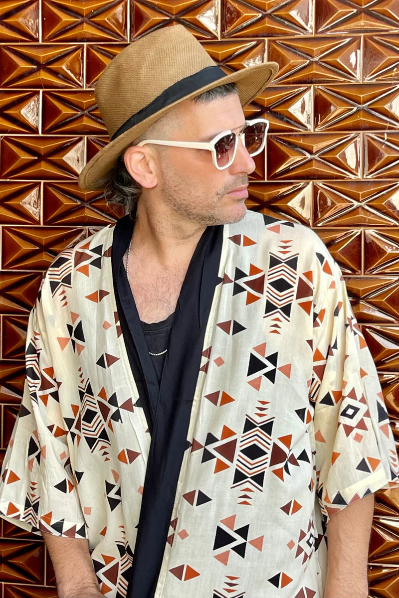 TRIANGLE Print UNISEX Short Kimono