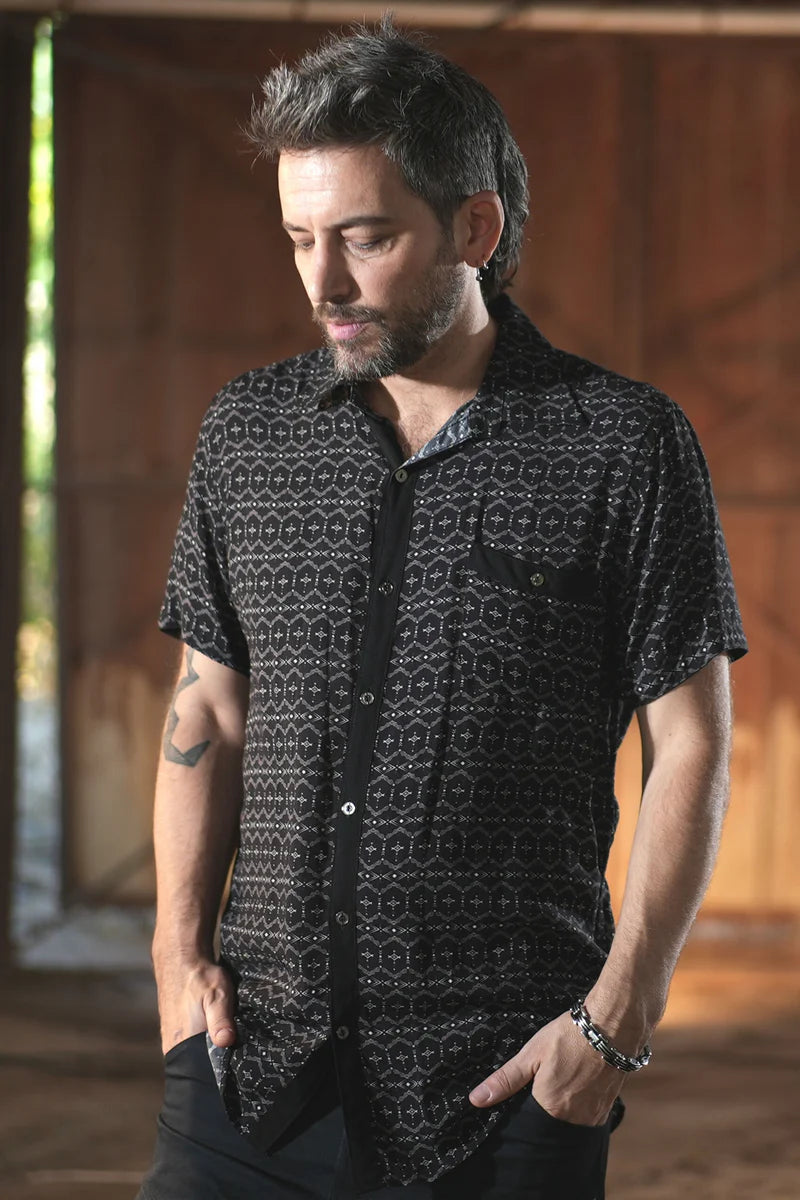 HYPER TRIBAL Button Short Sleeve Shirt