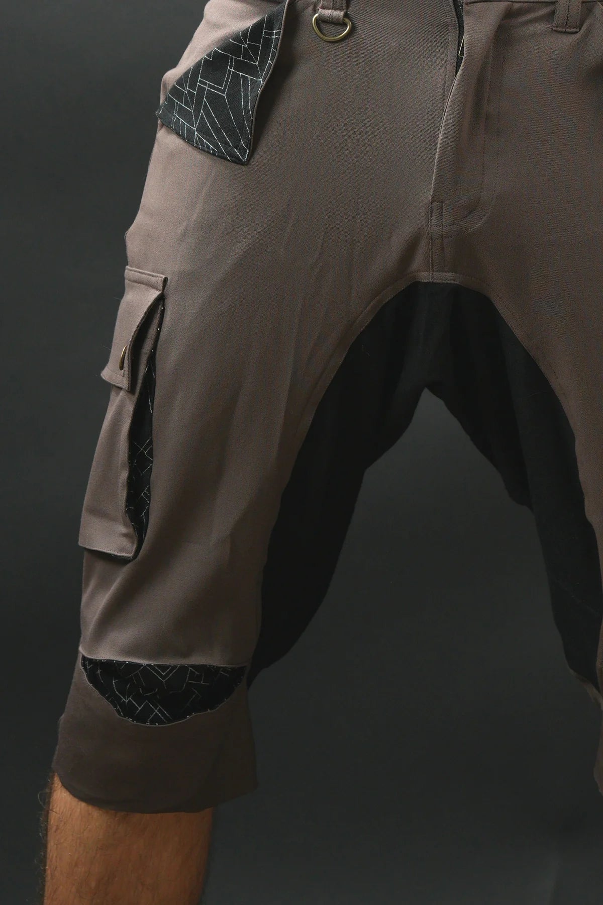 3/4 TAZER Pants In Brown