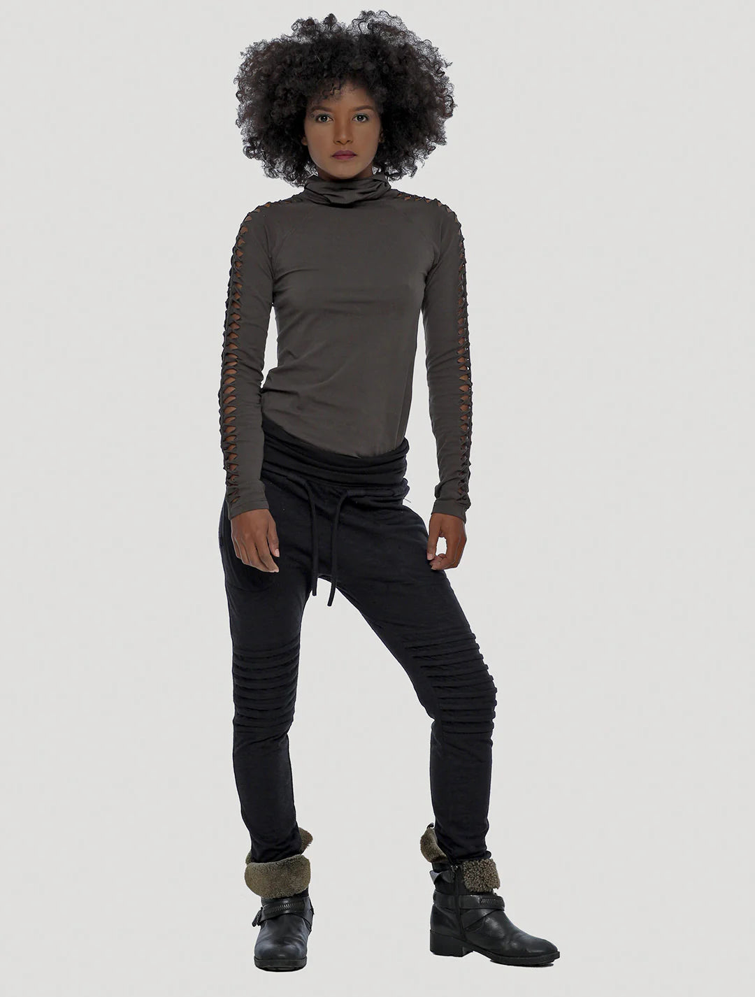 Yugo Pants In Black