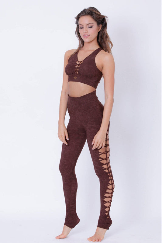 Yoga Side Cutouts Leggings In Brown