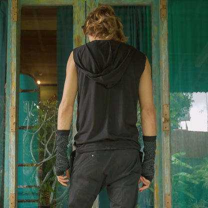 CRYSTAL SKULL  T-Shirt In Black
