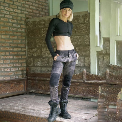 RAFFIA Hoodie Crop Top In Black