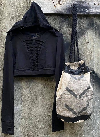 DRAWSTRING PACK