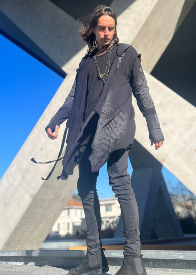 GATA UNISEX HOOD CARDIGAN - BLACK