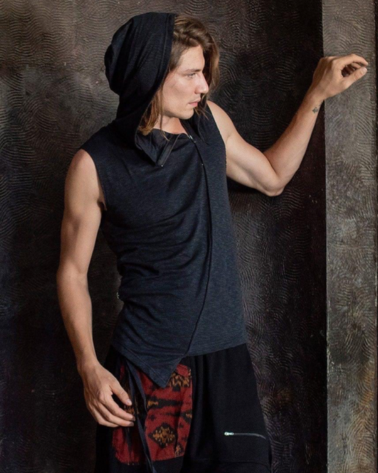 SHEMESH Sleeveless Hooded Tee In Black
