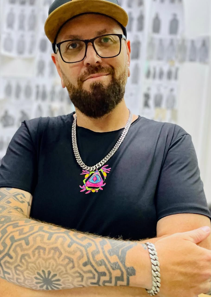 DIGITAL SAMBA T-Shirt In Black