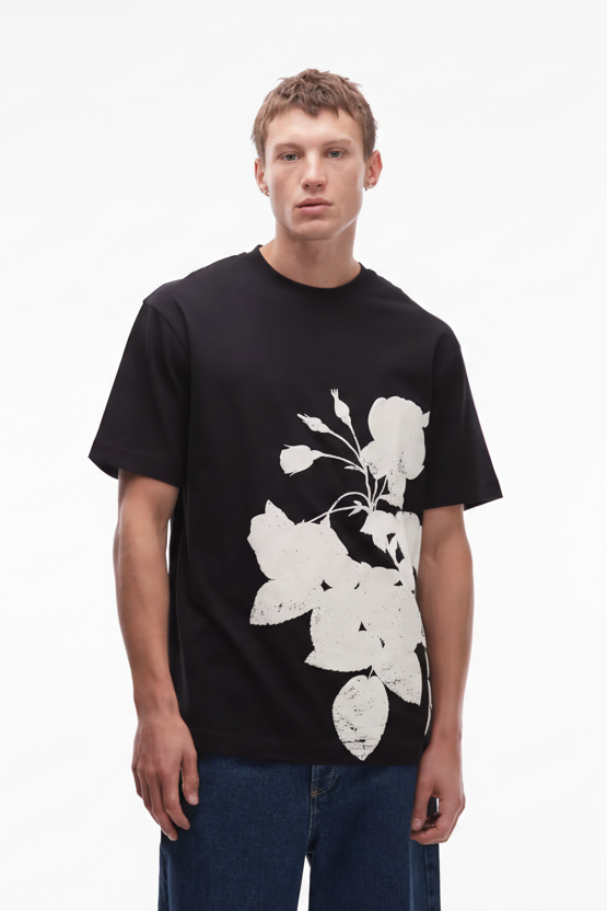Relaxed Fit T-Shirt With Mono Floral Print In Black