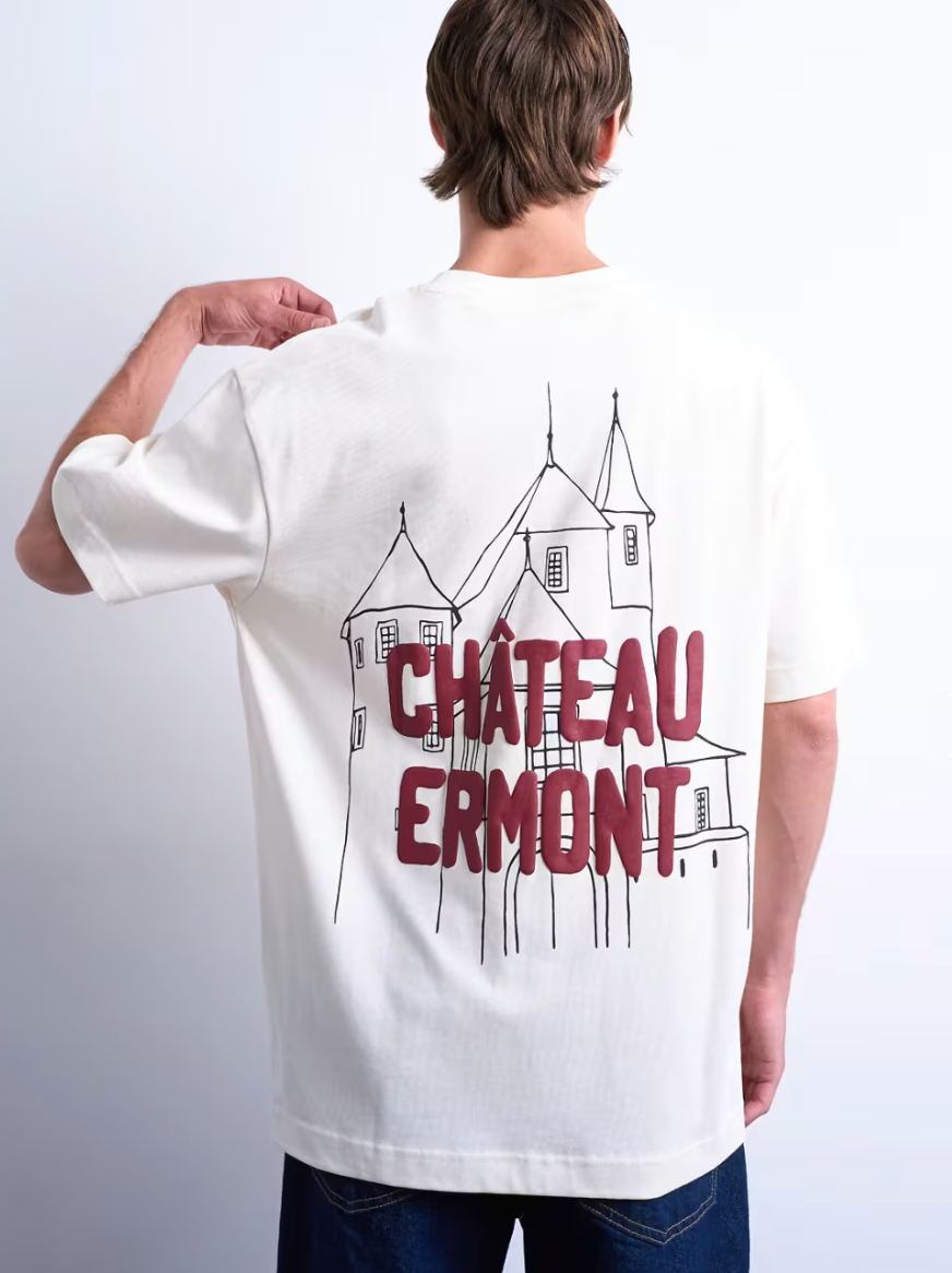 Relaxed Chateau Ermont Applique T-Shirt With Back Print In Ecru