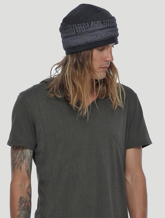 JAYA Beanie In Black