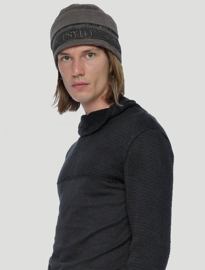 JAYA Beanie In Charcoal